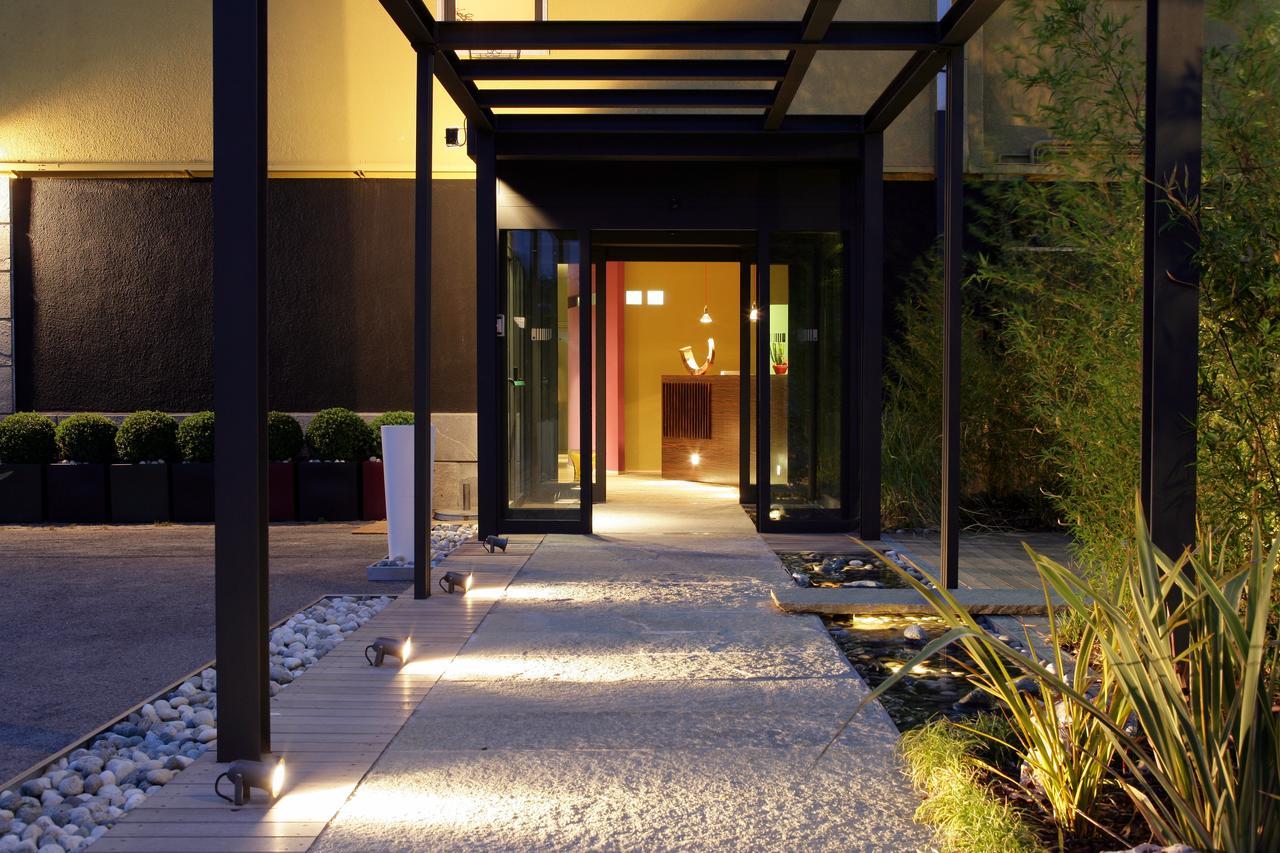 Hotel San Francesco Borgomanero Kültér fotó