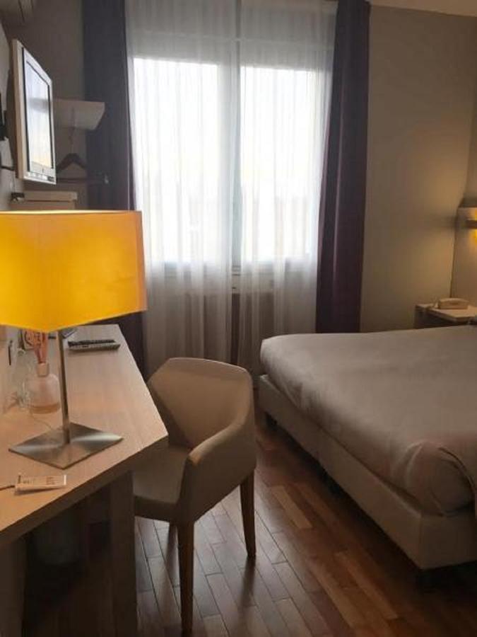 Hotel San Francesco Borgomanero Kültér fotó
